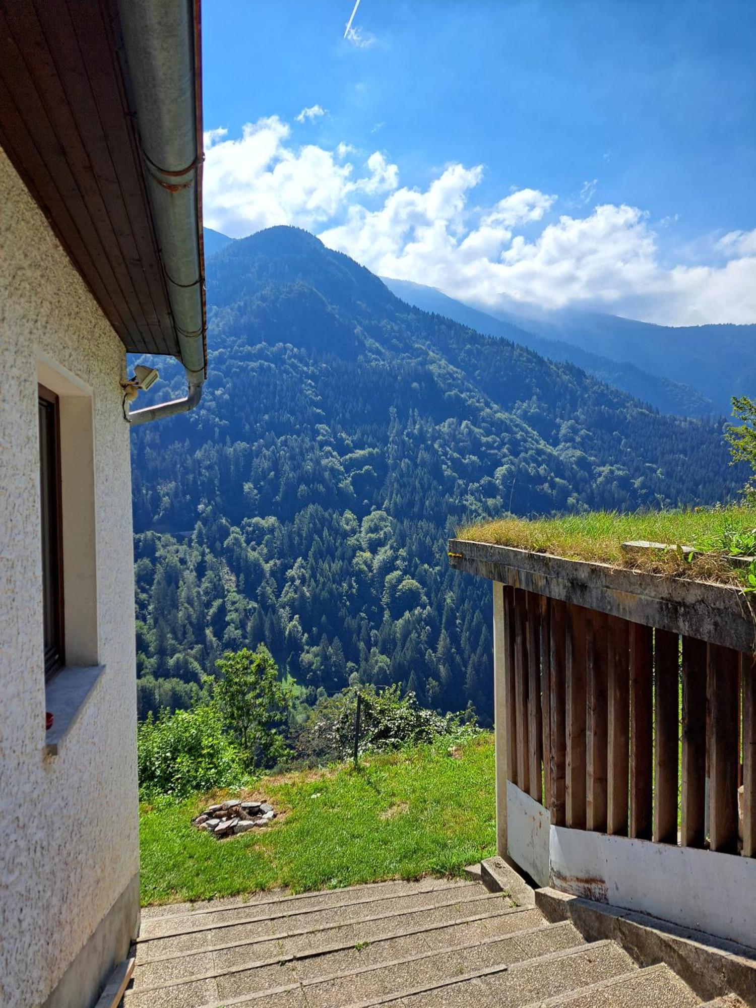 Hikers Hut Hisar Apartment Podbrdo Exterior photo